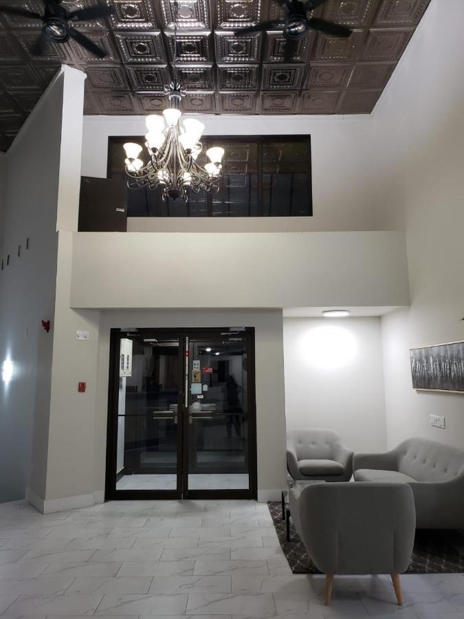 Wells Gray Inn Clearwater Exteriör bild
